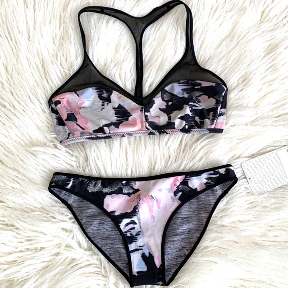 NEW✨Lululemon Reversible Swim Set - Picture 3 of 16